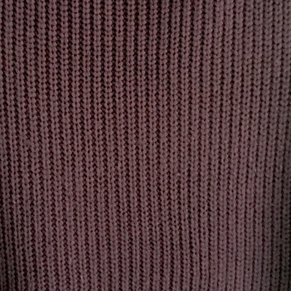 (SOLD) ARITZIA Sleeveless Cowl Sweater Burgundy - Picture 4 of 6